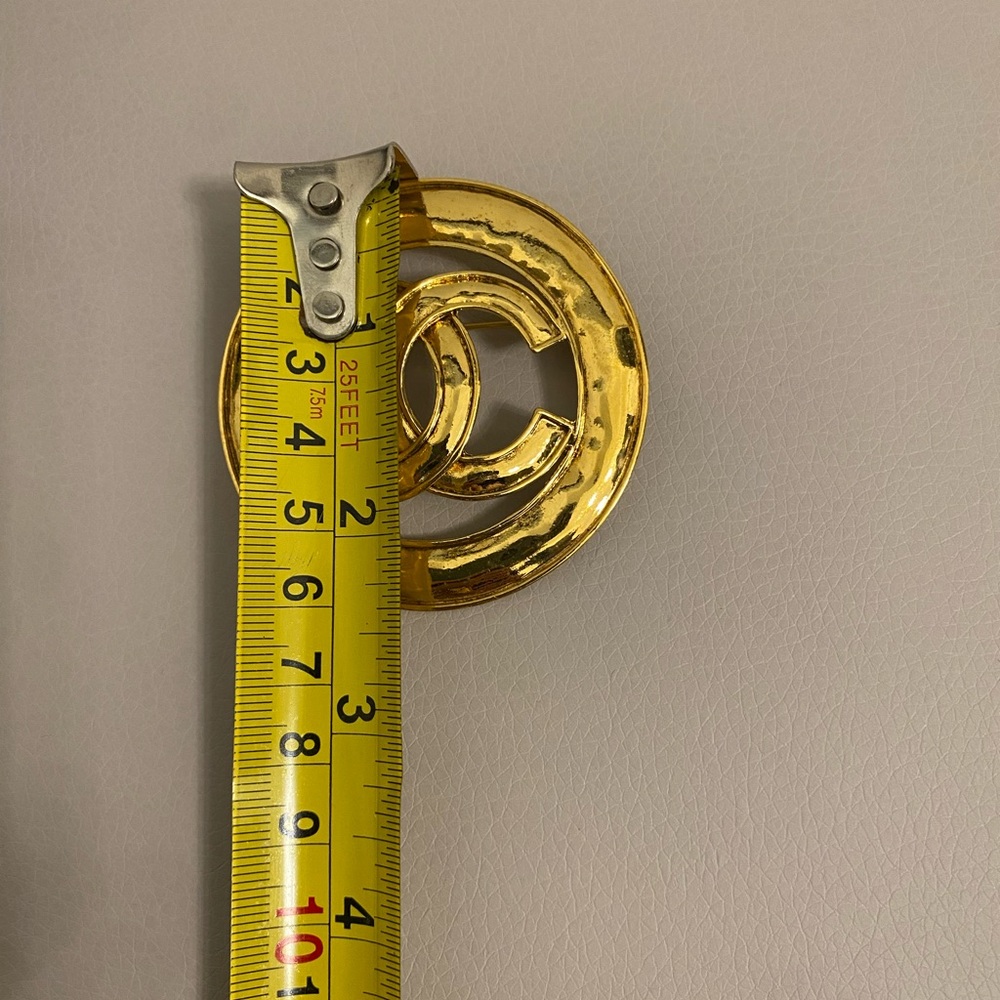 Vintage Chanel CC Logo Brooch, Big Size - Picture 6 of 6
